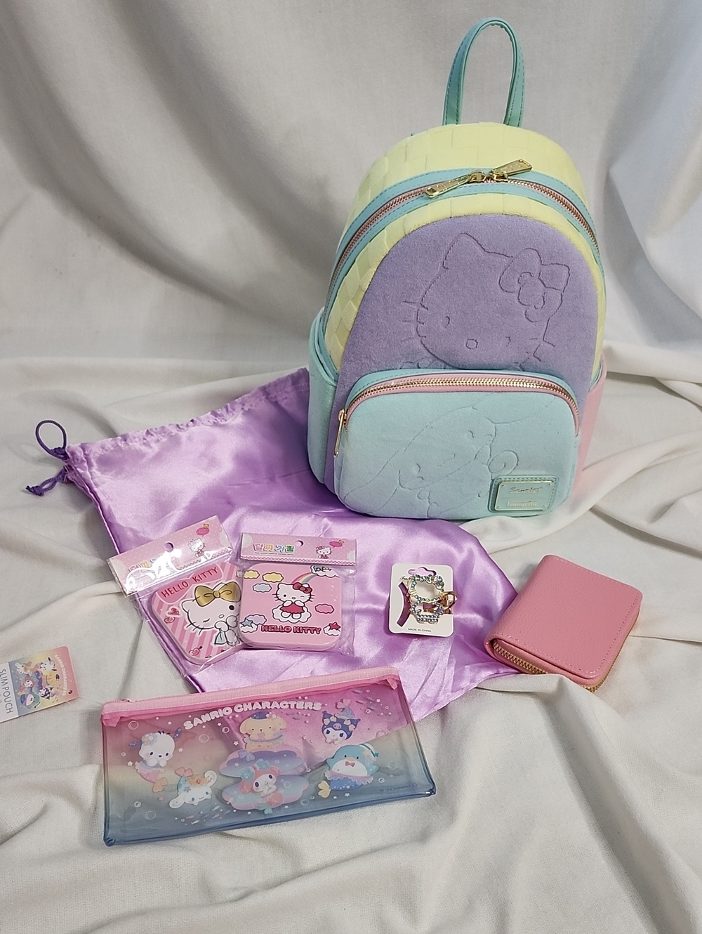 SDDC Limited Edition Hello Kitty Color Block Bacpack & Accessories